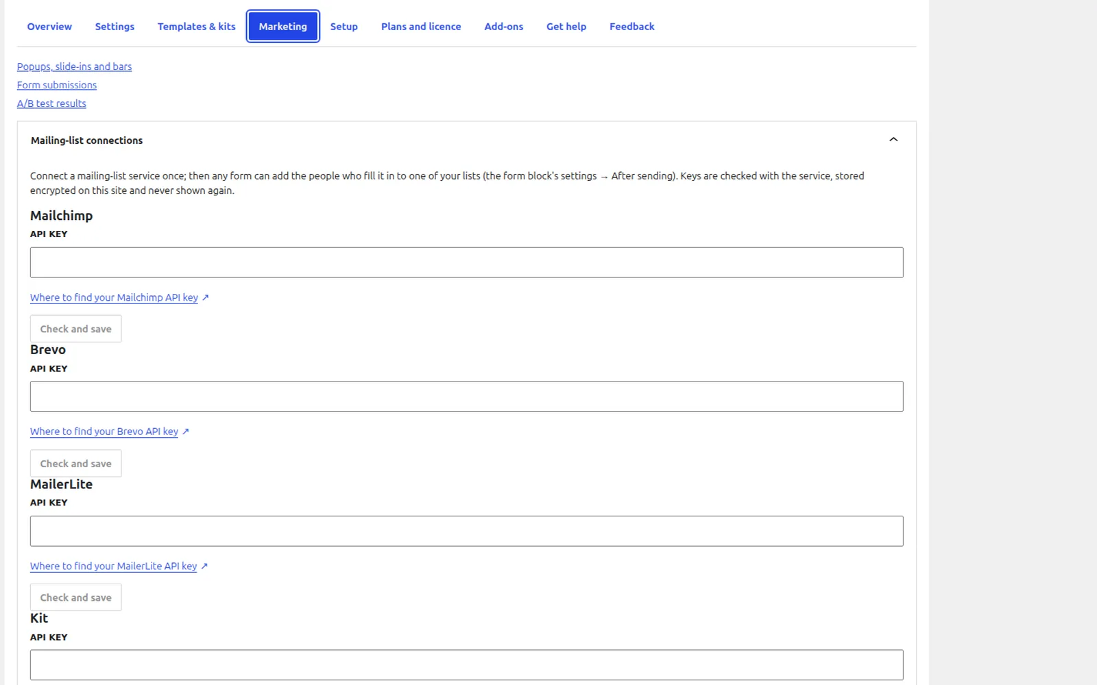 Marketingová obrazovka Page Builder Sandwich s verzí Pro: odkazy na vyskakovací okna, odeslání formulářů a výsledky A/B testů a propojení se seznamy adresátů pro Mailchimp, Brevo, MailerLite a Kit.